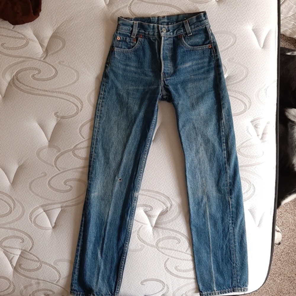 Vinatge Levi's 501 jeans student fit
